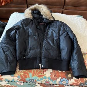 Ladies Zero Posur hooded coat size Medium